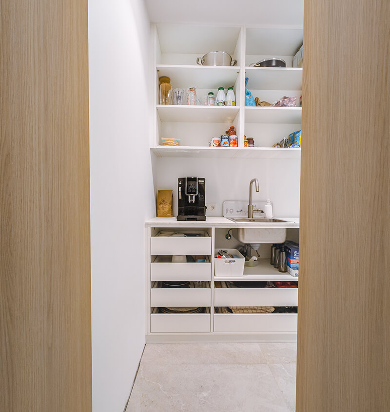 Visu14-cuisine-cellier-arriere-cuisine-arlon