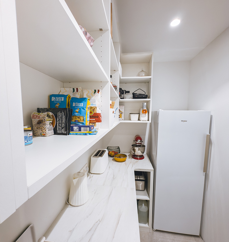 Visu16-cuisine-cellier-arriere-cuisine-arlon