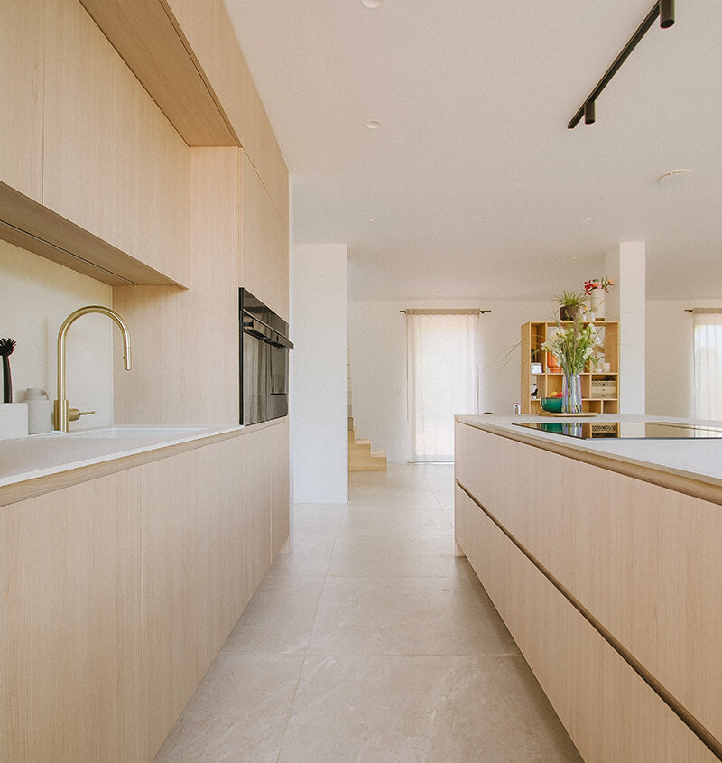 Visu5-cuisine-cellier-arriere-cuisine-arlon