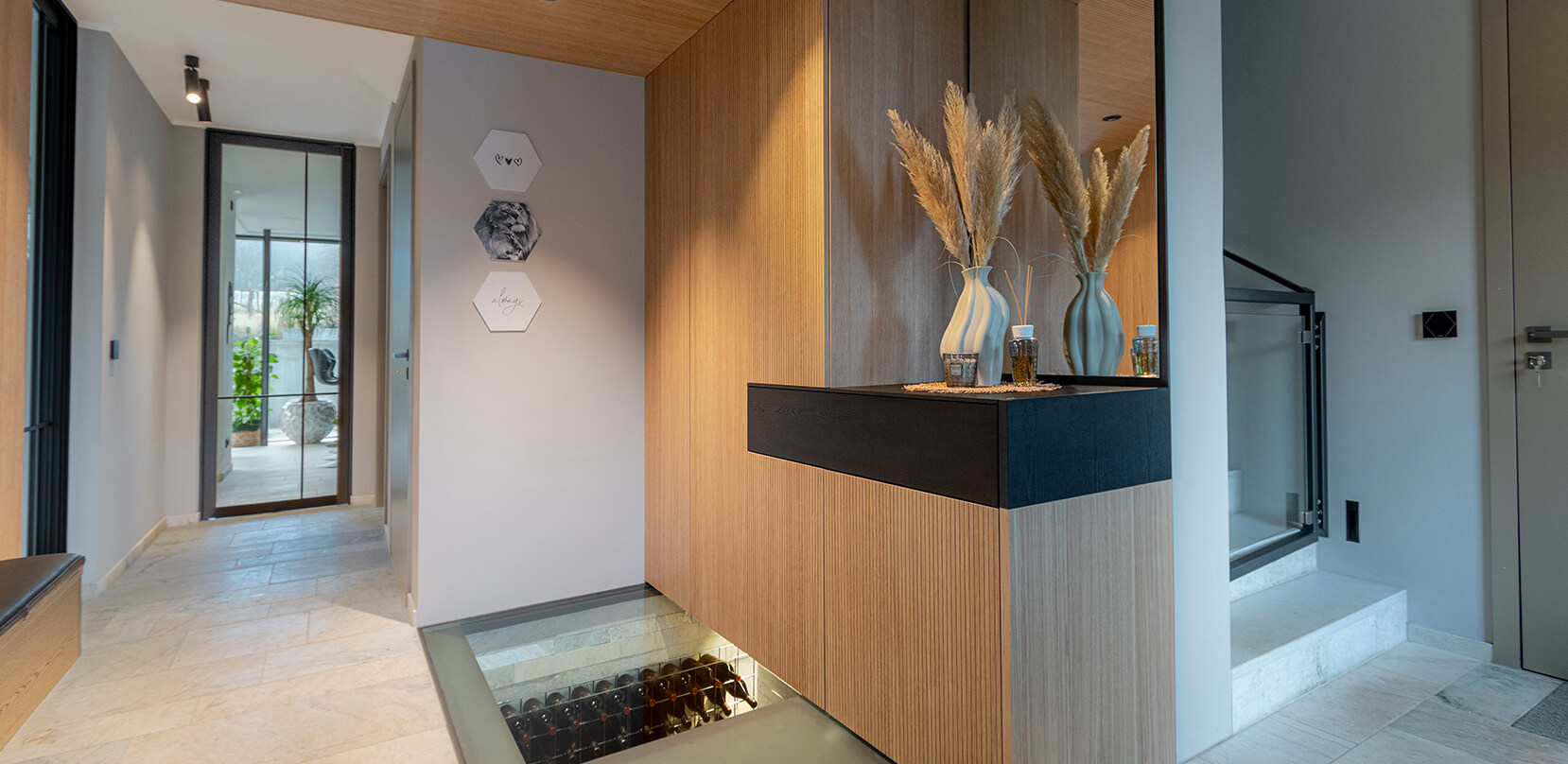 visu6-meuble-entree-vestiaire-meubletv-placards-dressing-pascale